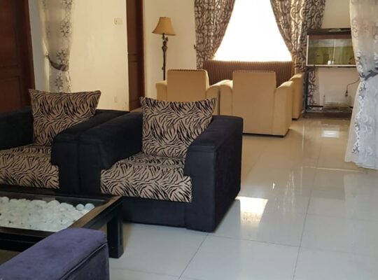 Well maintain house for sale in colombo 9