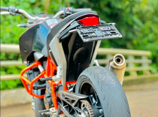 KTM Duke 690 2015