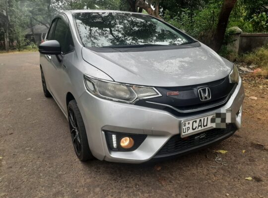 Honda Fit Gp5 2014