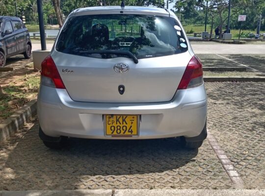 Toyota Vitz 2007