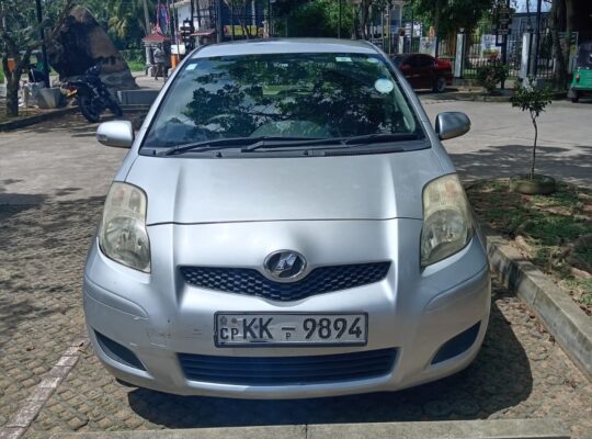 Toyota Vitz 2007