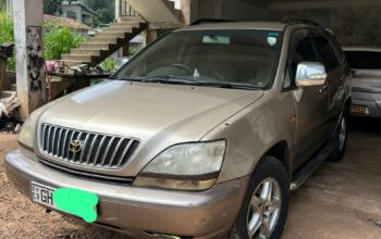 Toyota Harrier 2001