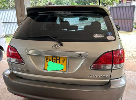 Toyota Harrier 2001