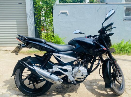 Bajaj Pulsar 135 LS