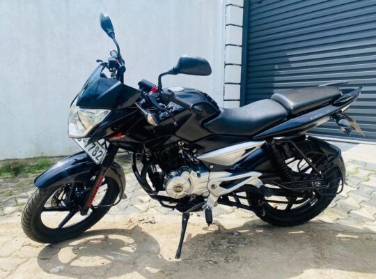 Bajaj Pulsar 135 LS