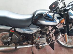 Bajaj CT100