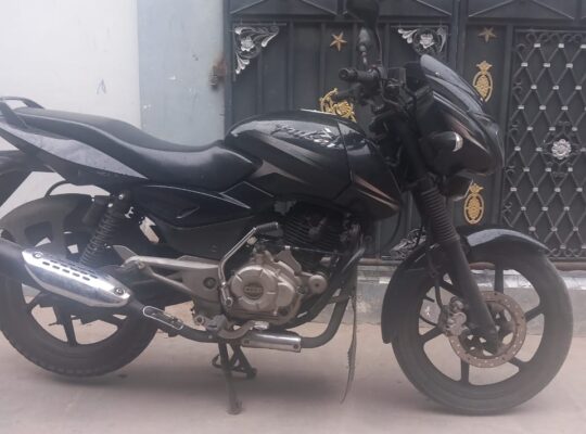 Bajaj Pulsar 150 CC