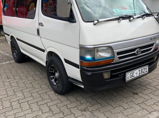 Toyota Hiace Super Custom 1995