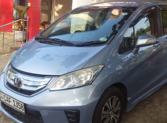 Honda Freed 2013