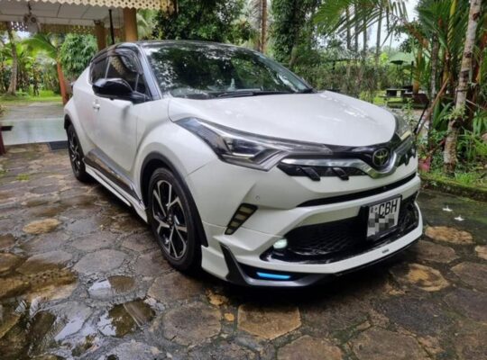 Toyota CHR GT Turbo NGX 10 – 2018