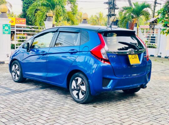 Honda Fit GP5 2013