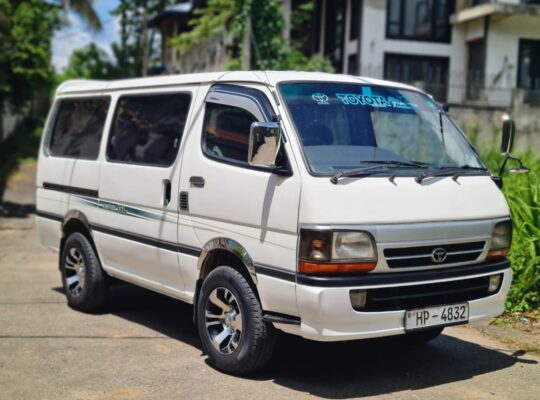 Toyota Hiace Super Custom GL 1999