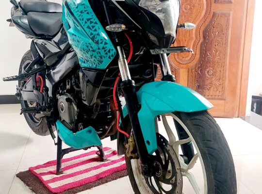 Bajaj Pulsar NS 200 2017