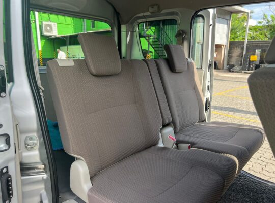 Nissan Clipper NV100 2017