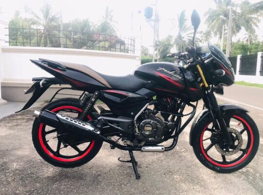 Bajaj Pulsar 150CC