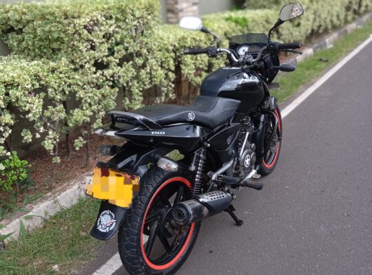 Bajaj Pulsar 150CC