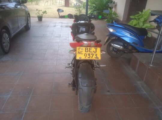 Bajaj Pulsar NS 200