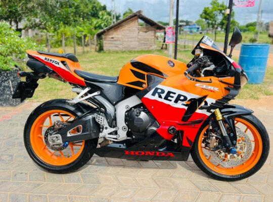 Honda CBR 600 RR 2016