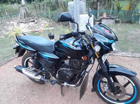 Bajaj Discover 135 CC