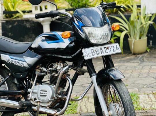 Bajaj CT100