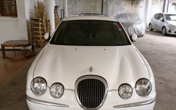 Jaguar S type 2002