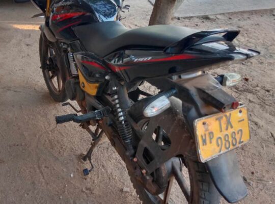 Bajaj Pulsar 150CC