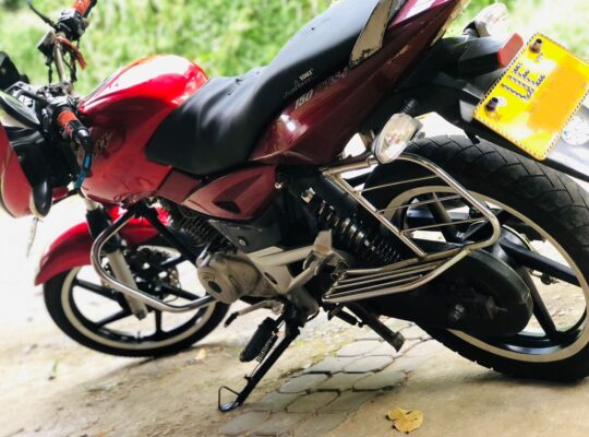 Bajaj Pulsar 150CC