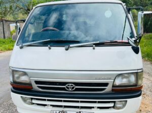 Toyota Hiace Super Custom 1995