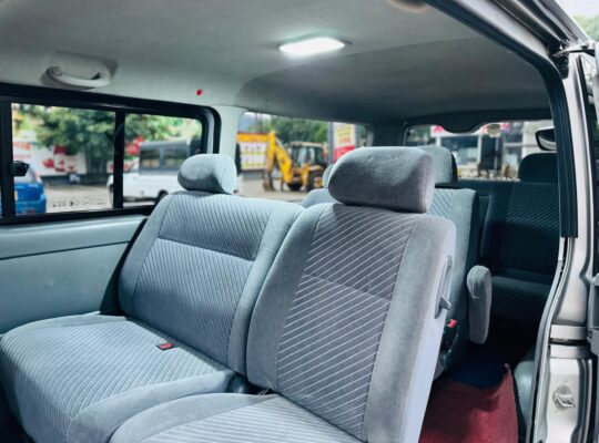 Toyota Hiace Super Custom GL 205 2006