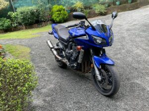 Yamaha Fazer 1000R