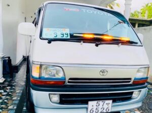 Toyota Hiace Dolphin Super GL