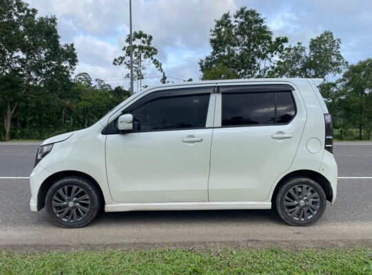 Suzuki Wagon R FZ 2014