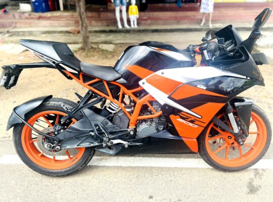 KTM 200