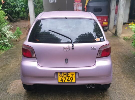 Toyota Vitz