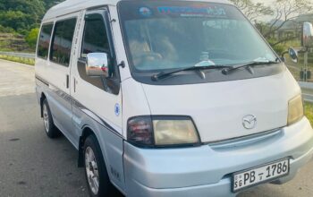 Mazda Bongo 2001