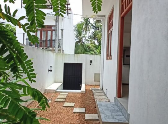 5 Beds Brand new House for sale in Piliyandala