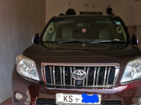 Toyota Land Cruiser Prado 150 2011