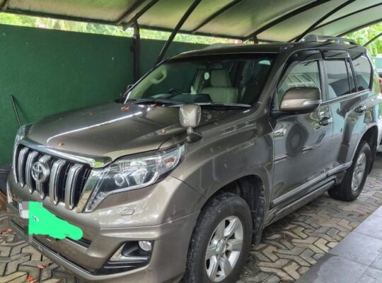 Toyota Land Cruiser Prado 150 2015