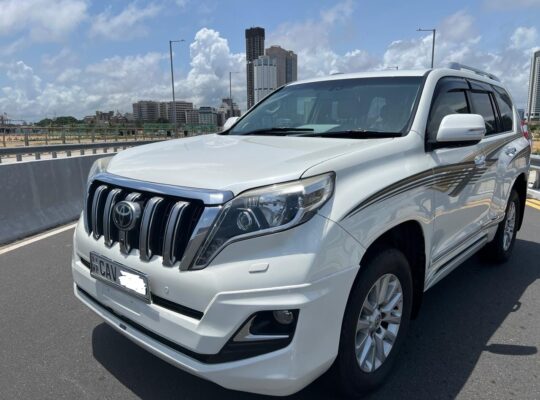 Toyota Land Cruiser Prado 151 TZG 2015