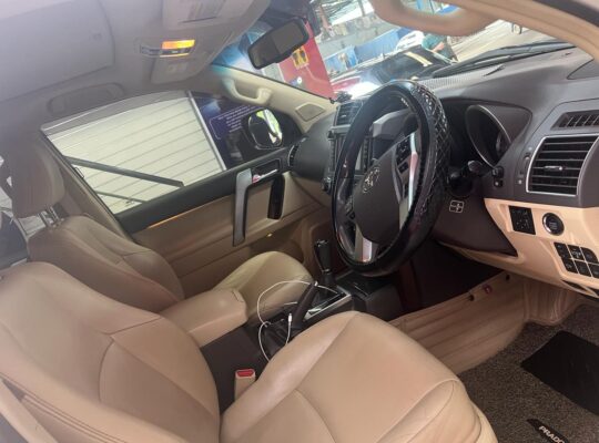 Toyota Land Cruiser Prado 151 TZG 2015