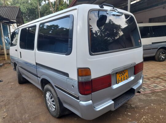 Toyota Hiace Dolphin Super GL LH 102 1991