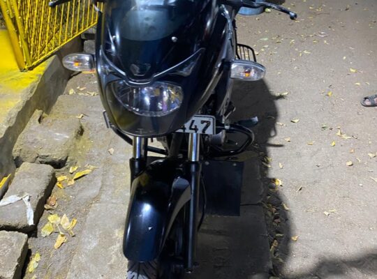 Bajaj Pulsar 150CC 2016