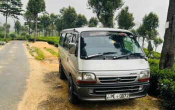 Toyota Hiace Dolphin Super GL