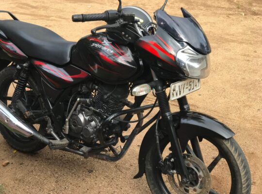 Bajaj Discover 150 CC