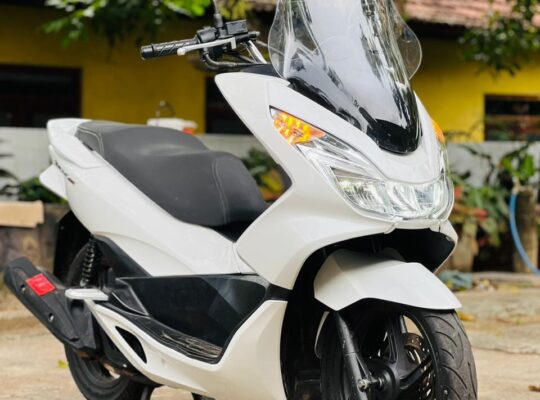 Honda PCX 150CC 2017