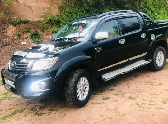 Toyota Hilux 2015