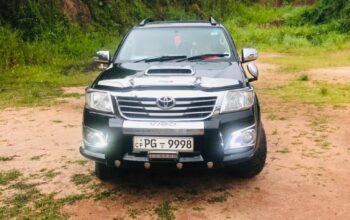 Toyota Hilux 2015