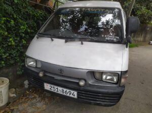 Toyota Loreto High Roof 1994