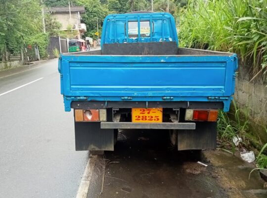 Isuzu Lorry