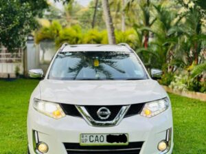 Nissan X-Trail Mode Premier 2015